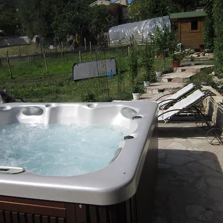 Casa Vacanze Campagna In Compagnia Tatil Evi